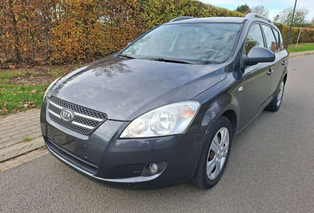 Kia Cee\'d SW 1.6 Turbo CRDi VGT LX