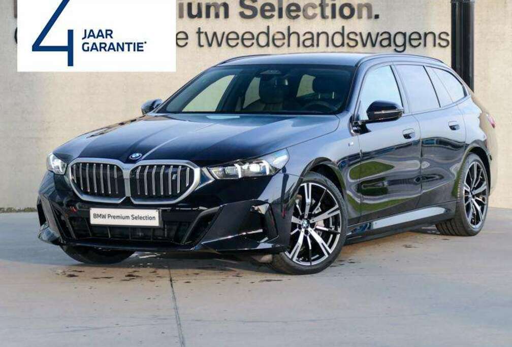 BMW eDrive40 Touring M Sport  PANO   Drive+  360