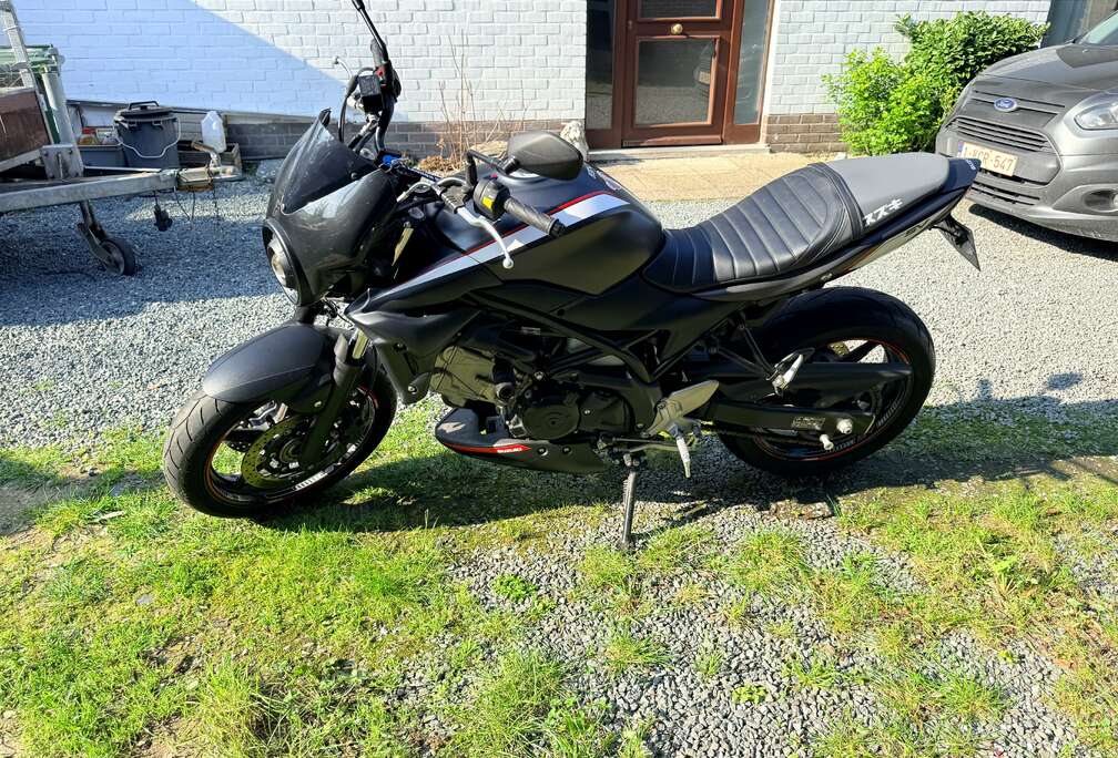 Suzuki Sport edition