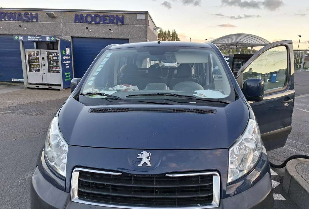 Peugeot 2.0 HDi L2H1 Confort semi-vitré 6pl. FAP