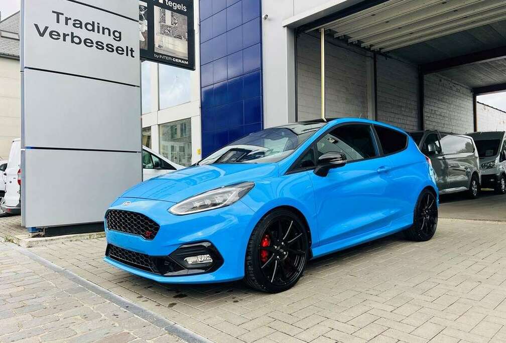 Ford 1.5 Ecoboost / ST Edition / Limited Ed / Full opti