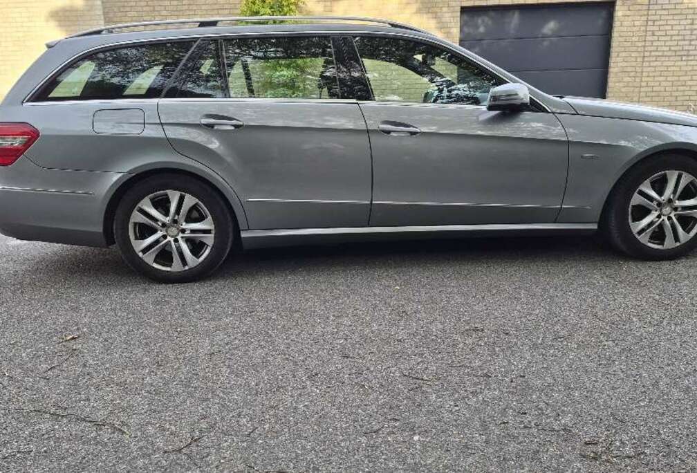 Mercedes-Benz E 220 CDI BE Avantgarde