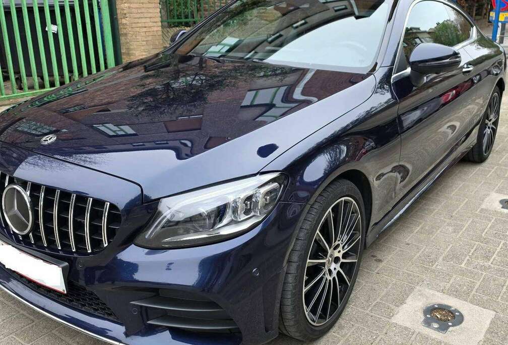 Mercedes-Benz Coupe C 300