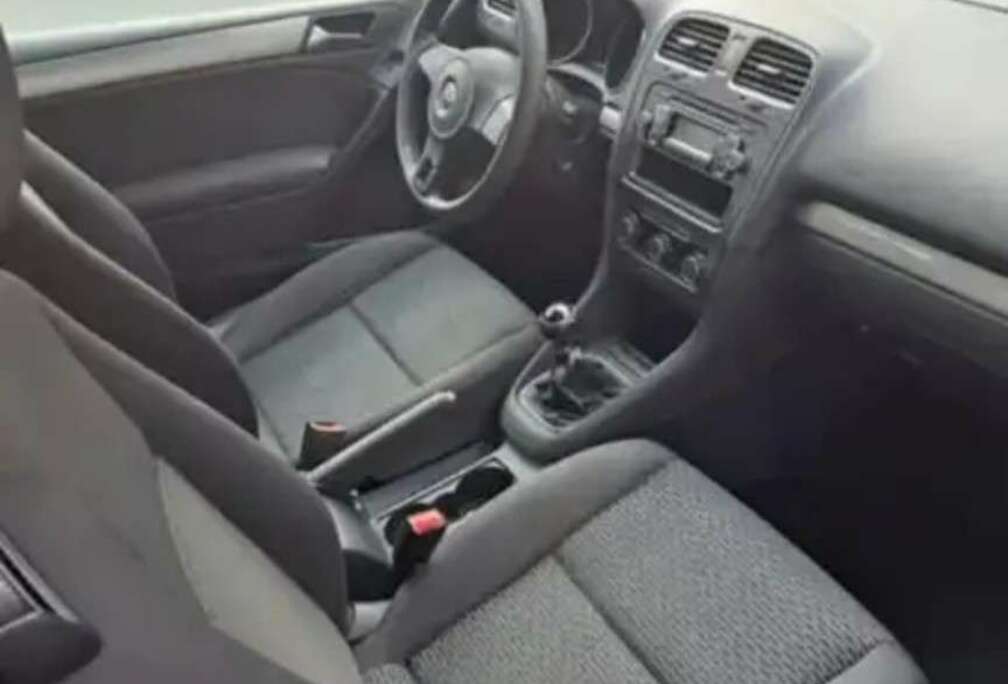 Volkswagen 1.4 16S 80 Trendline