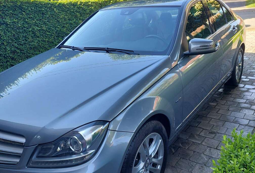 Mercedes-Benz C 180 CDI BE Elegance BlueEfficiency Start/Stop