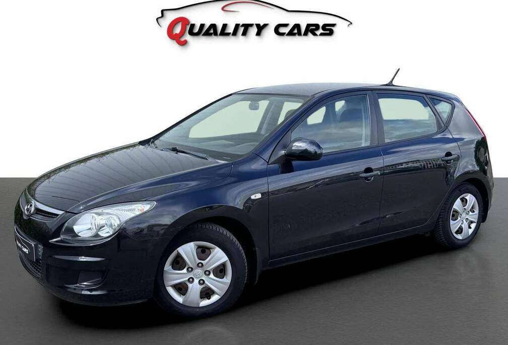 Hyundai 1.4i | 116.000 KM | Navi | CarPlay | Garantie