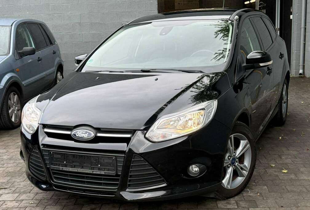 Ford Focus 1.0 EcoBoost ECOnetic Tech. Trend