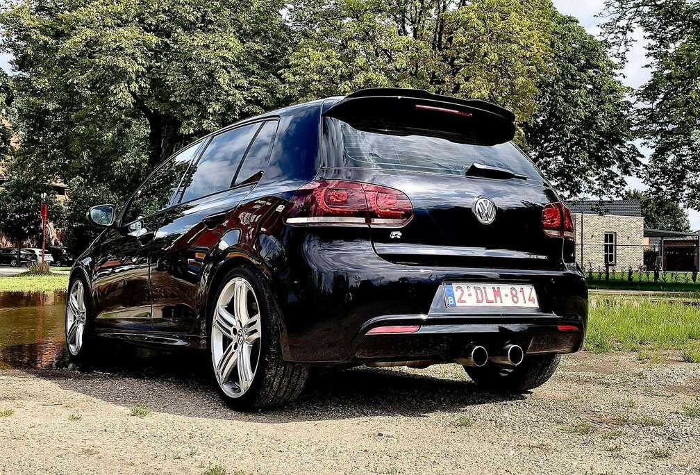 Volkswagen Golf 2.0i 16v FSI Sportline Tiptronic