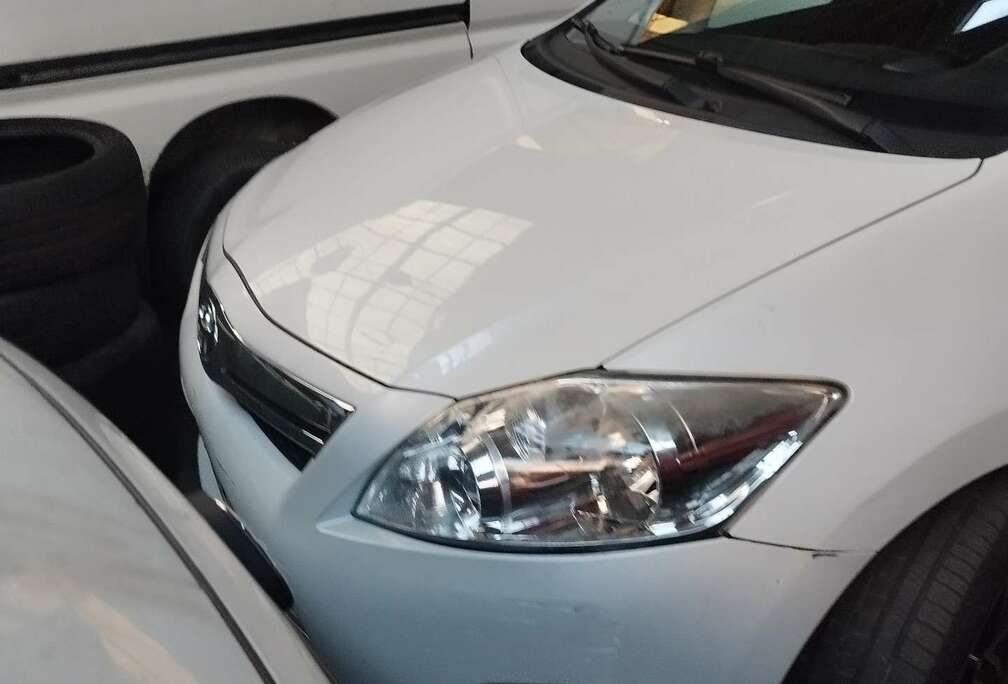 Toyota MC HSD 136h Dynamic 15\