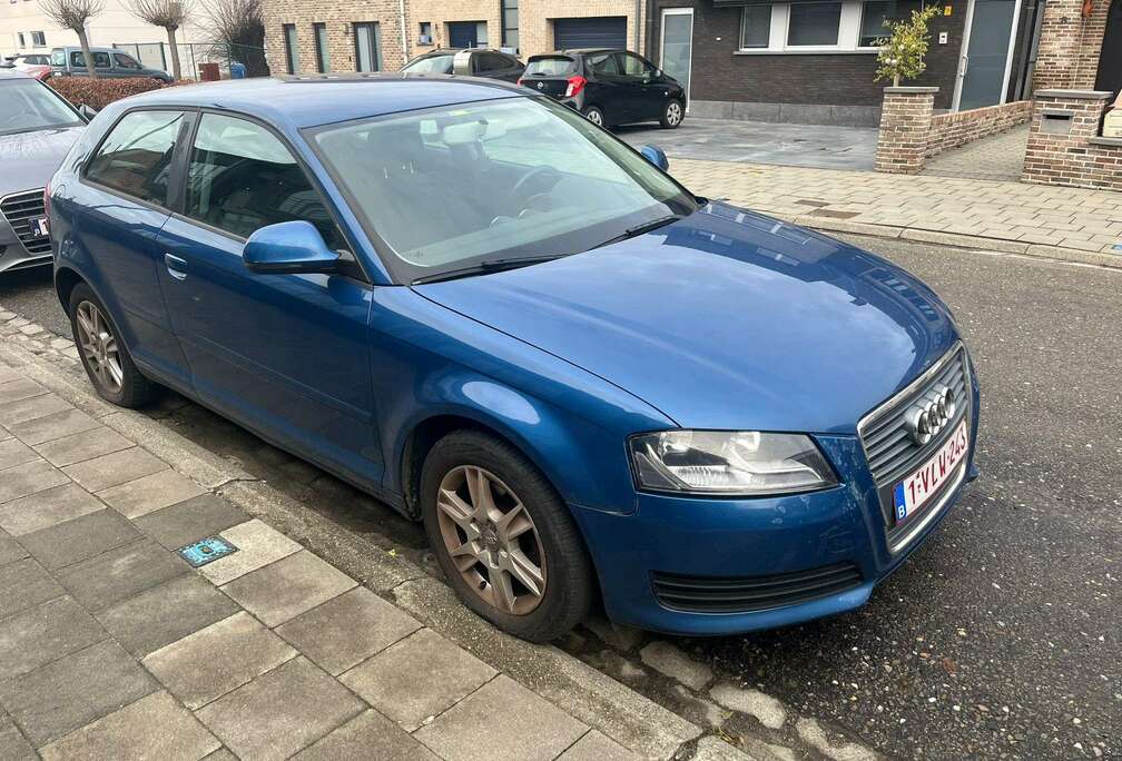 Audi A3 1.6 TDi Ambiente Start/Stop DPF