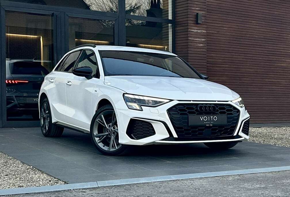 Audi Sportback 45TFSIe S-LINE comp/ACC/LED/RS SEATS