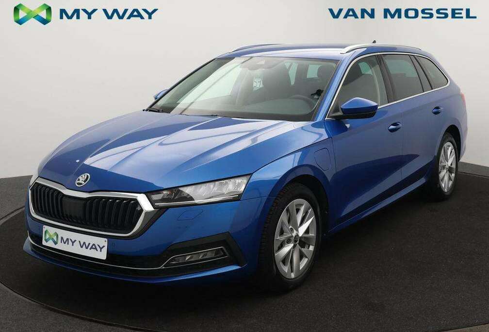 Skoda Octavia Combi Clever 1.4TSI iV 204PK *AUTOMAAT*CAMERA*VIRTUAL COCKPIT*NAVI*LANE ASSIST*APP-CONNECT*...*
