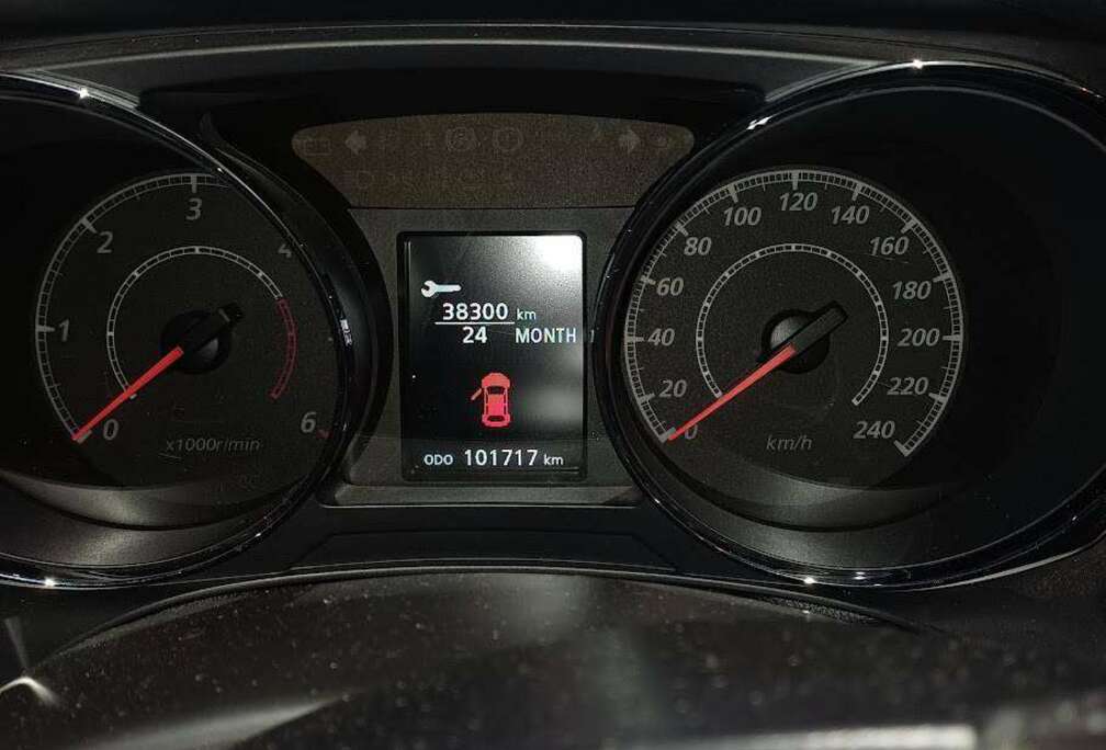 Peugeot 4008 1.6 HDi Allure