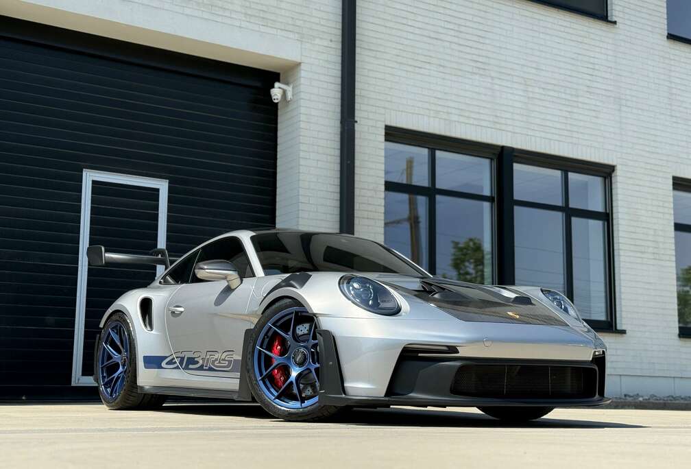 Porsche 911 GT3 RS 4.0 \