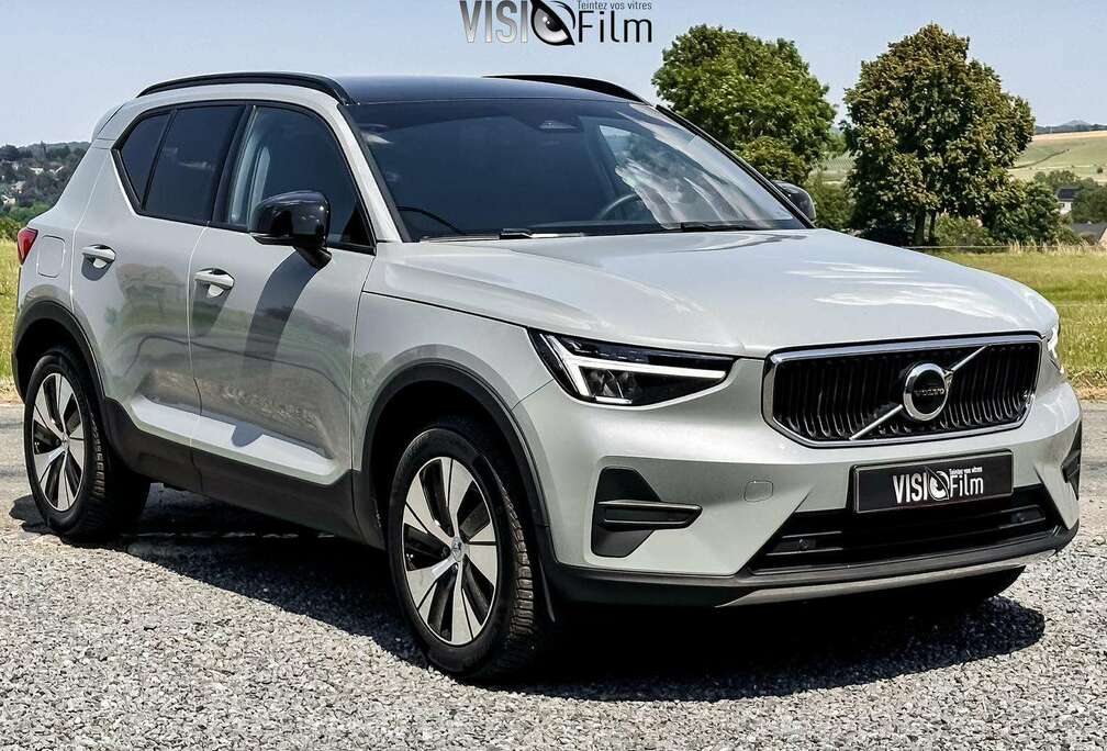 Volvo XC40 2.0 B3 MHEV Core DCT