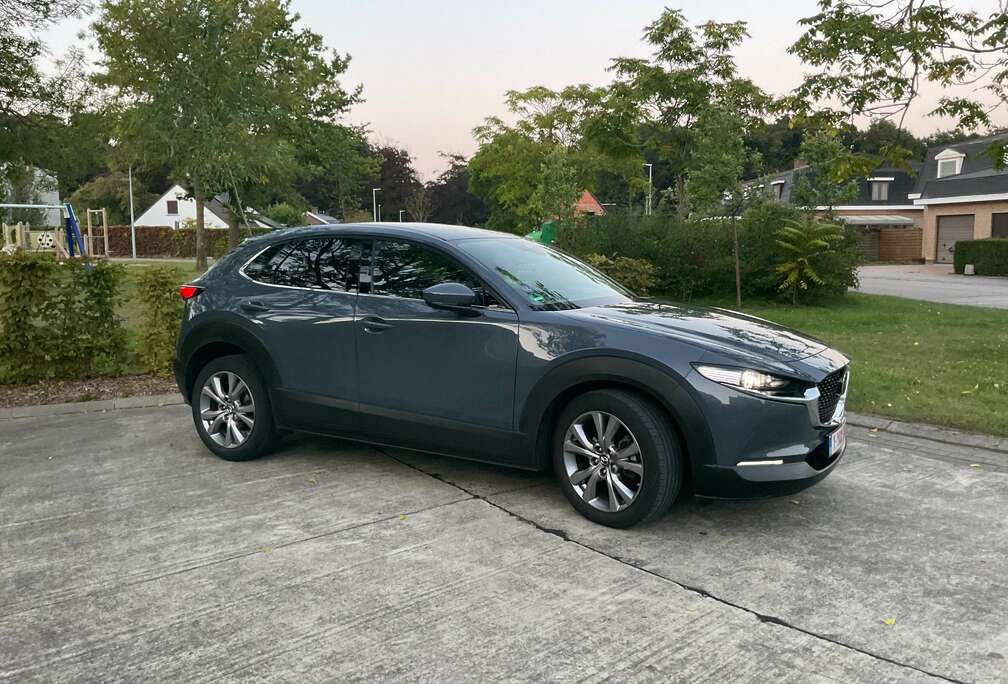 Mazda 2.0i SKYACTIV-G MHE Skycruise Bose