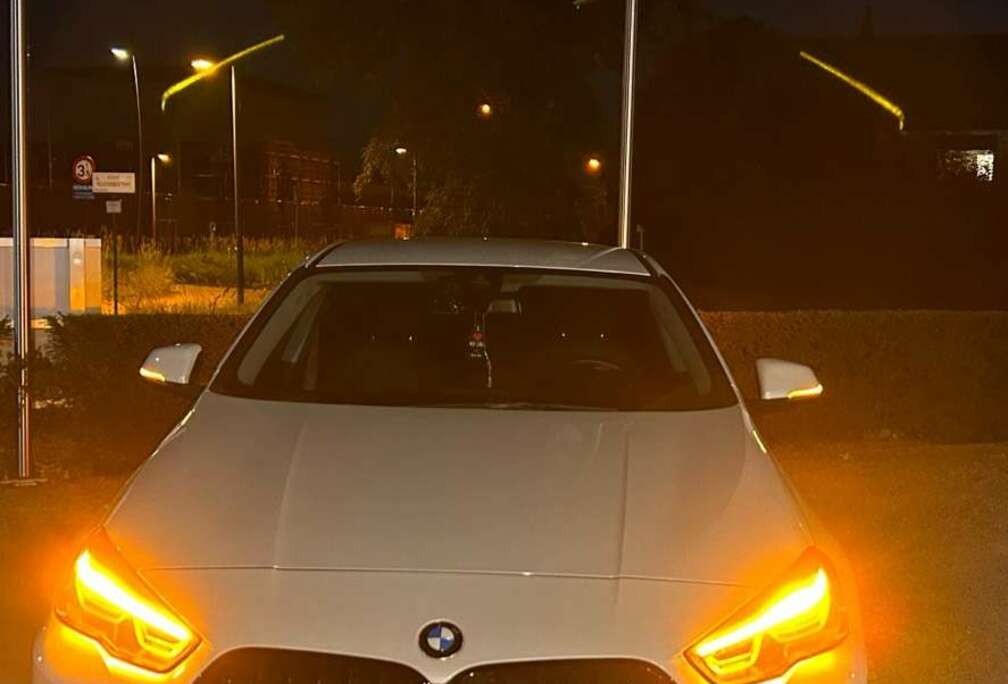 BMW 218i OPF