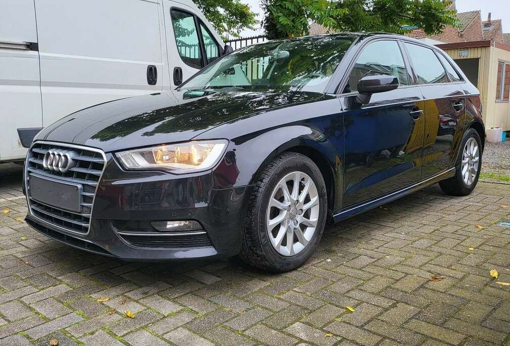 Audi Sportback 1.6 TDi Attraction