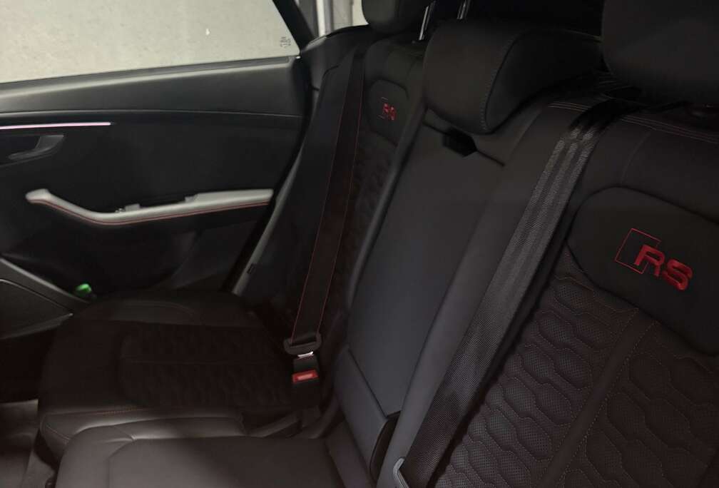 Audi Performance BiTFSI 640 ch Tiptronic 8 Quattro