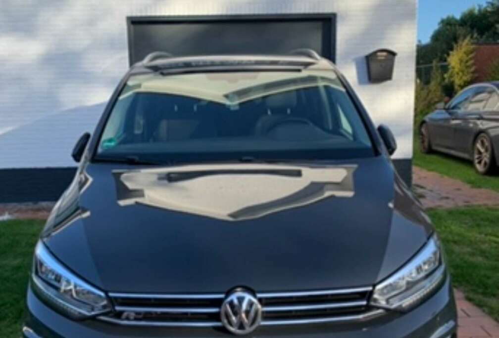 Volkswagen Volkswagen Touran R-Line 2.0 TDI