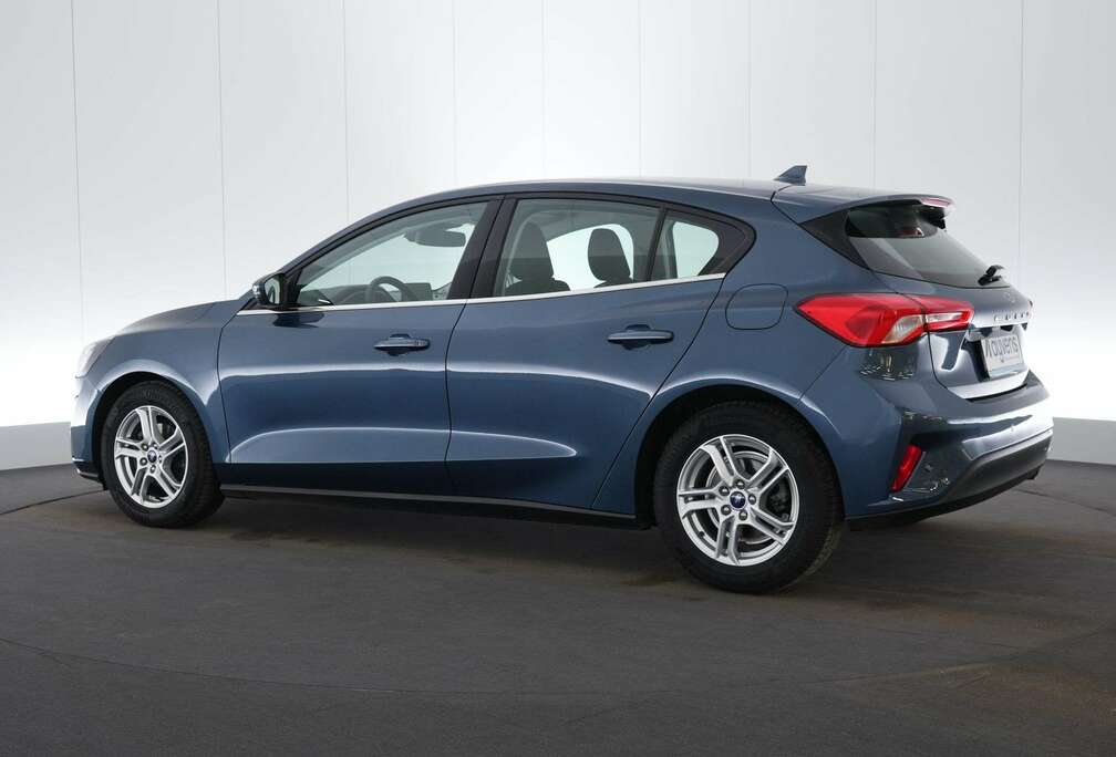 Ford 1.0i EcoBoost Connected LED GPS PDC CAM Carplay Ve