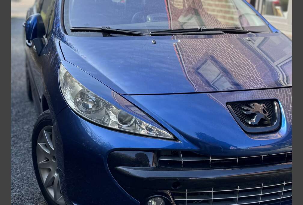 Peugeot 1.6 Turbo 16v Sporty Pack