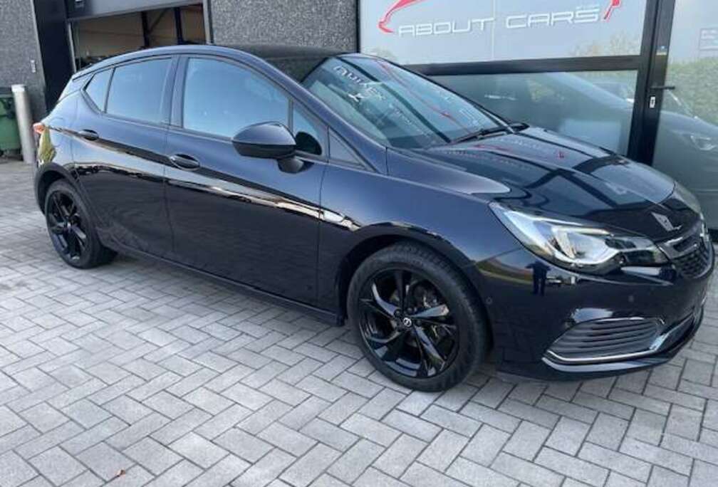 Opel Sports Tourer 1.4 Turbo Black Edition FULL OPTION