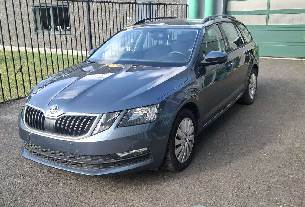 Skoda Octavia SW 1.6 CR TDi Ambition