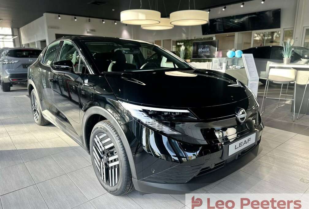 Nissan 52 kWh Engage Plus