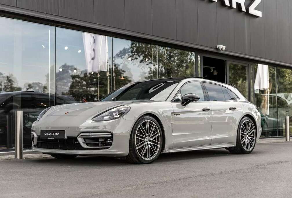 Porsche 4 E-HYB ST SPORTDES/UITL/21\