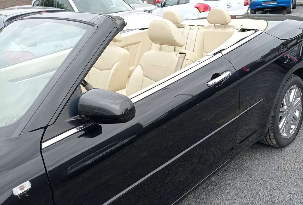 Chrysler Sebring Cabrio 2.0 CRD Limited Hard-Top