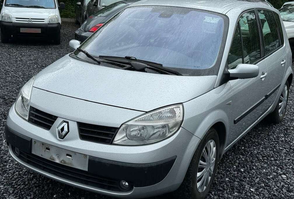 Renault 2.0i 16v Dynamique 119000Km/Clim Dig/Bon état