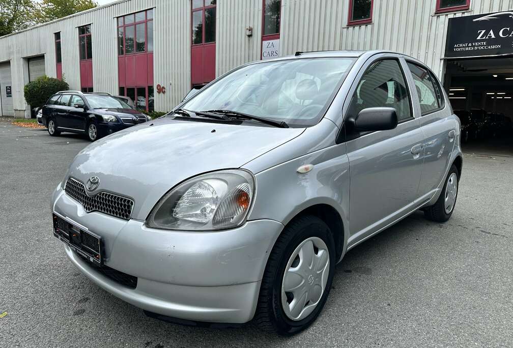 Toyota 1.0i 16v Linea Sol