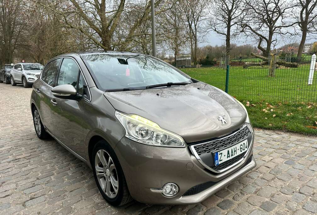 Peugeot 208 1.4 HDi Allure