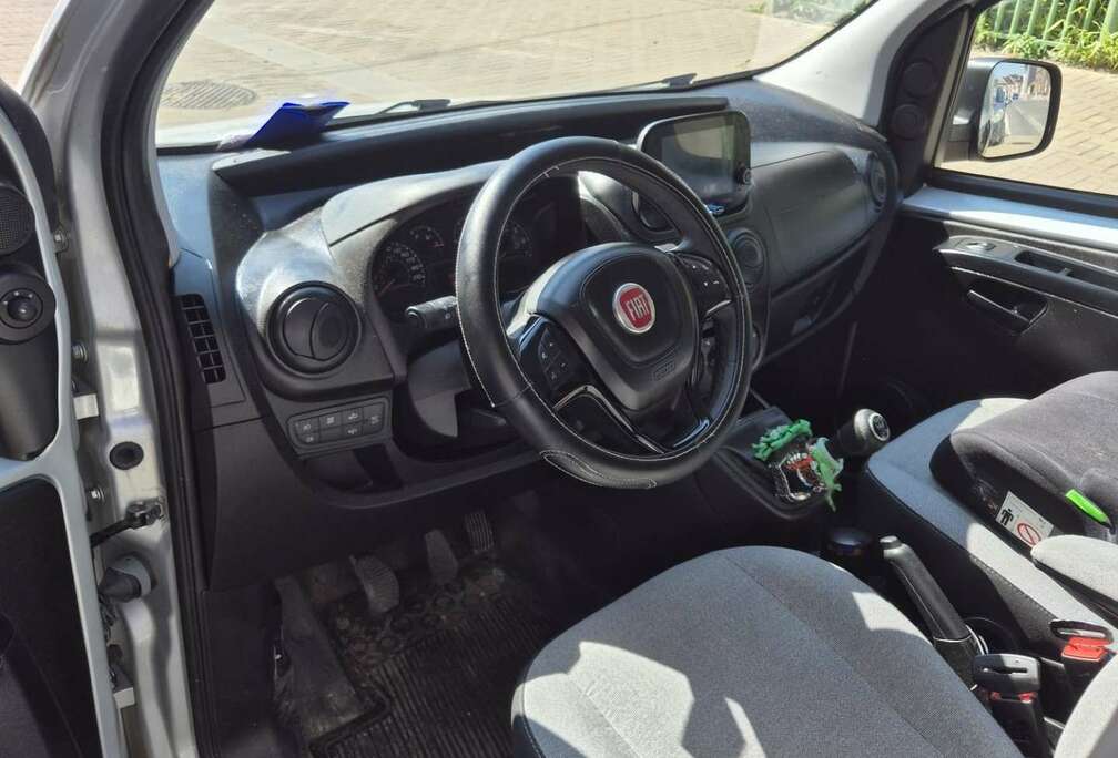 Fiat TOLE 1.3 16V MULTIJET 95 PRO LOUNGE