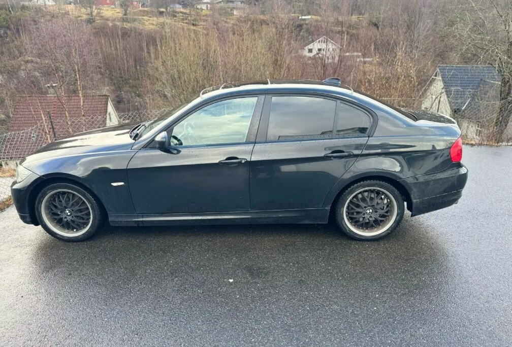 BMW 2.0 320d E90