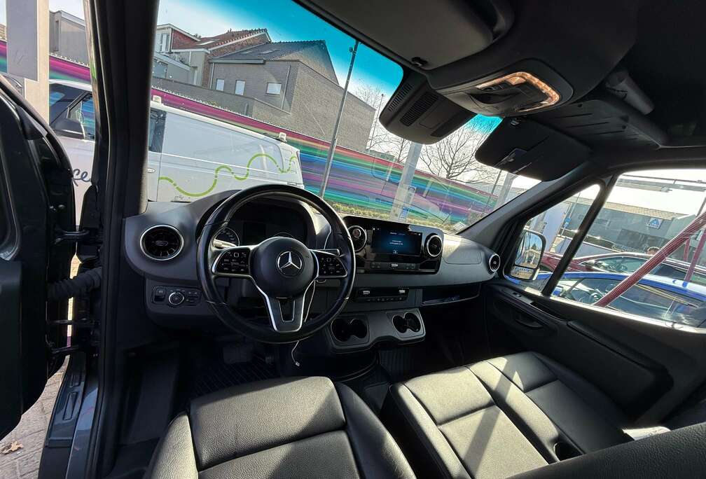 Mercedes-Benz 319 2.0 CDI L2H2 RWD 9G-tronic (EU6d)