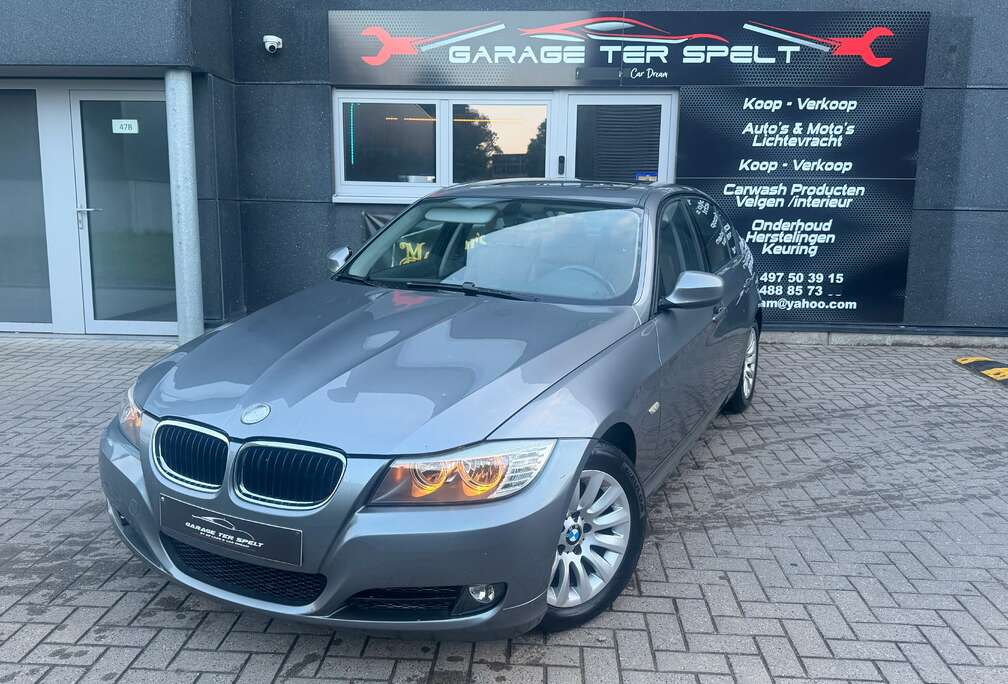 BMW 318i