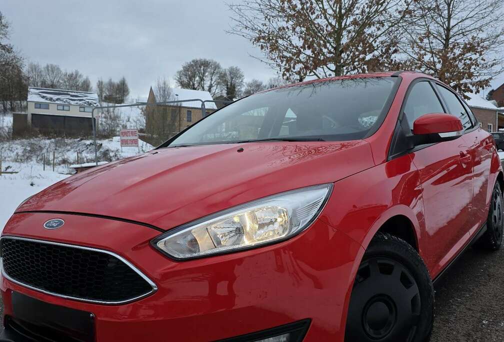 Ford 1.6i Ti-VCT Champions Edition*1 PROPRÉTARE*