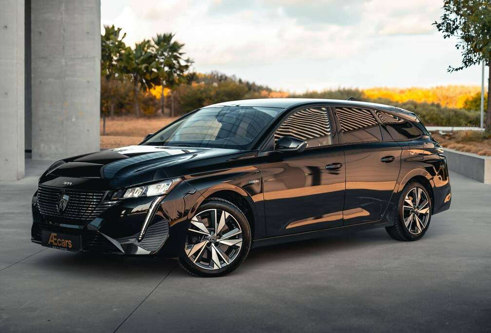Peugeot BREAK / HYBRID / VAT / BELGIAN / CARPLAY / CAMERA / CC