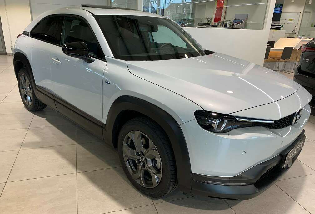 Mazda 35.5 kWh e-SKYACTIV Makoto