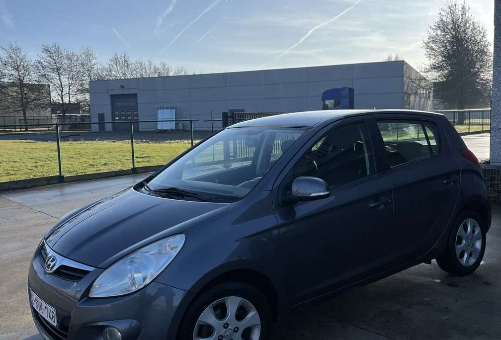 Hyundai i20 1.4 Automatik Style