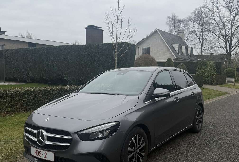 Mercedes-Benz Business Line