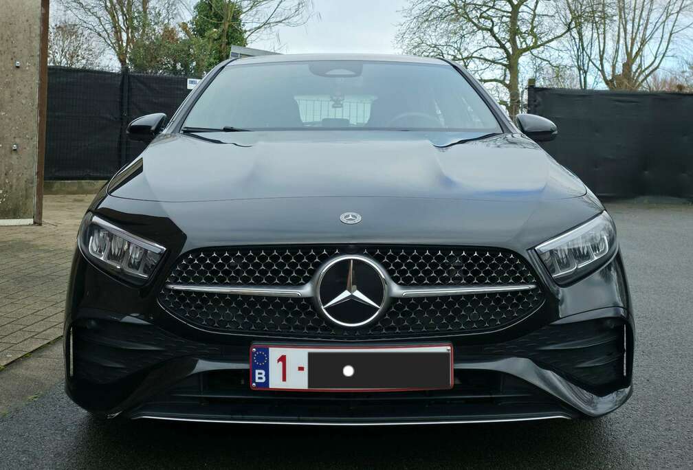 Mercedes-Benz A 200 7G-DCT AMG Line Advanced Plus