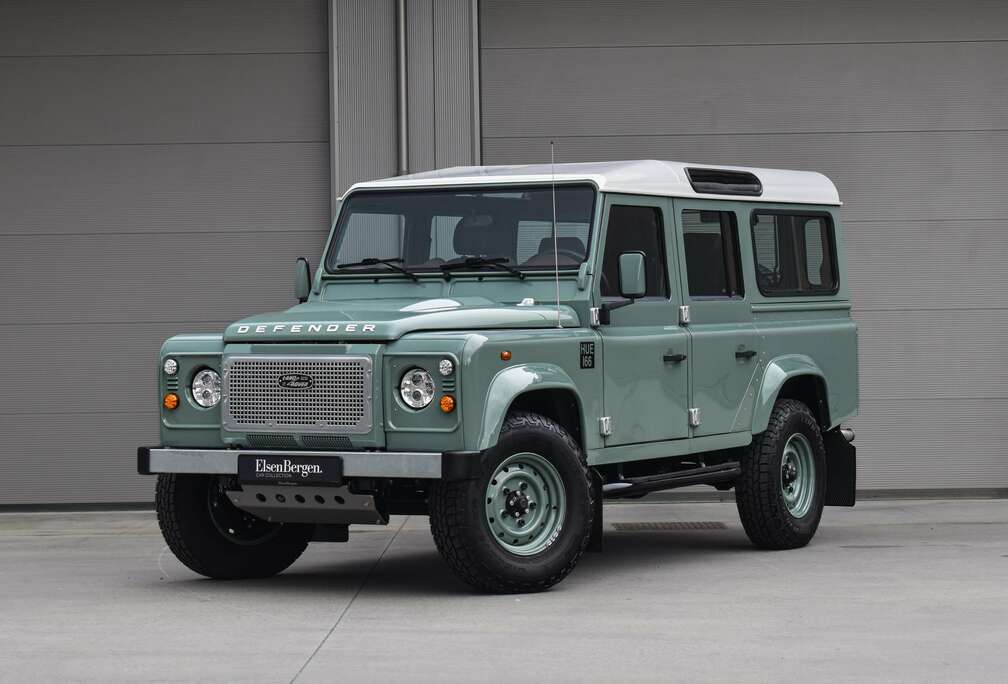 Land Rover Defender 110 Heritage Inspired