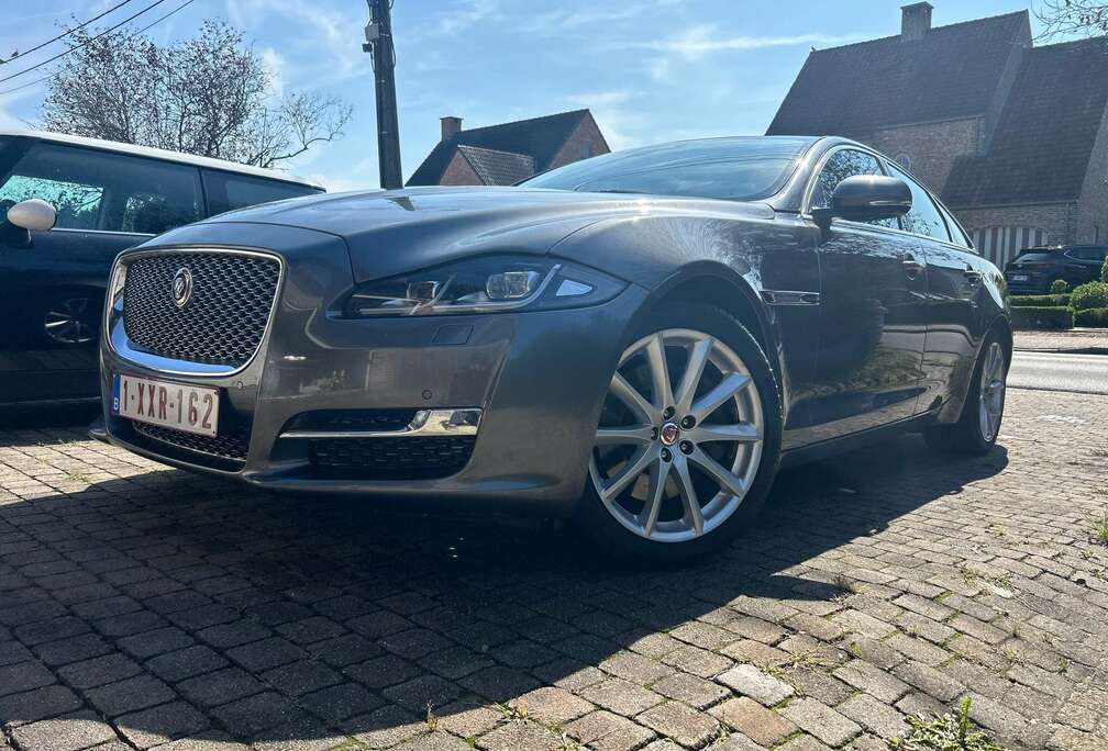 Jaguar 3.0 V6 Diesel Luxury