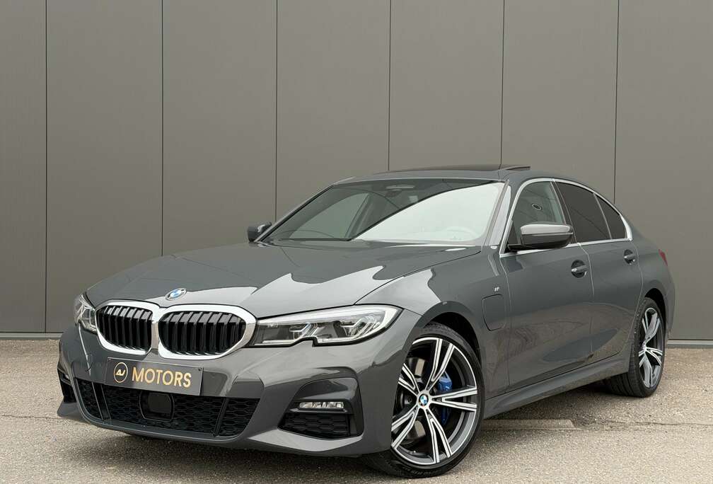 BMW e PHEV 292cv - Pack M- Toit ouvrant- Harman- Laser