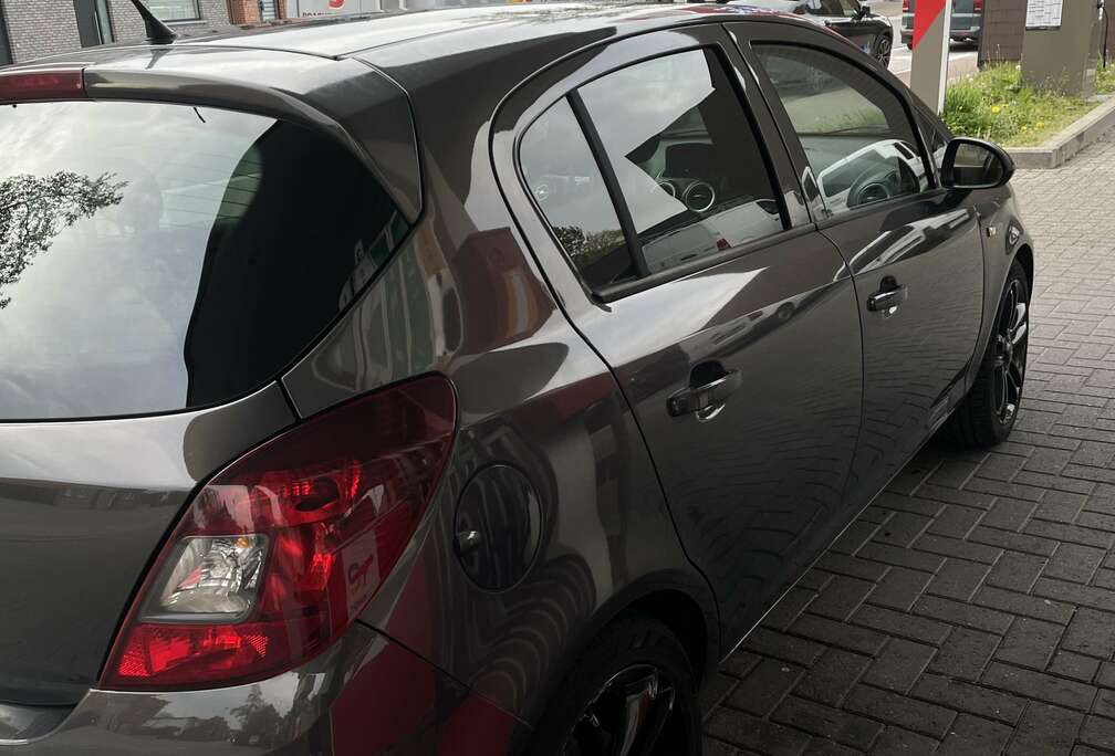 Opel 1.4 Color Edition S&S (4.75)