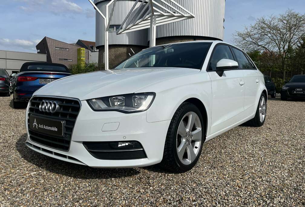 Audi Sportback 1.6 TDi*GARANTIE*NAVI*CRUISE*SIEGE CHAUFFANT*CAPTEUR AV+AR*