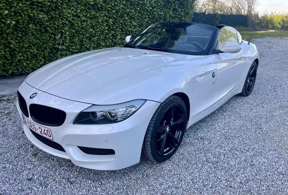 BMW 2.0iA sDrive20i